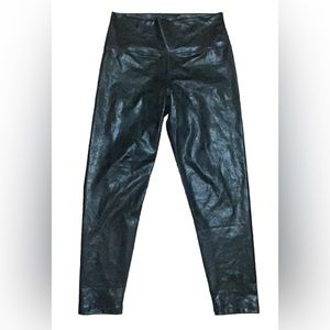 Aerie OFFLINE The Hugger High Waisted Crackle Legging